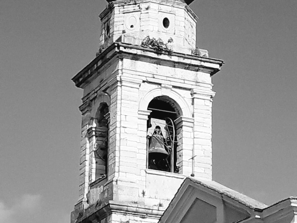 Veduta Campanile Chiesa